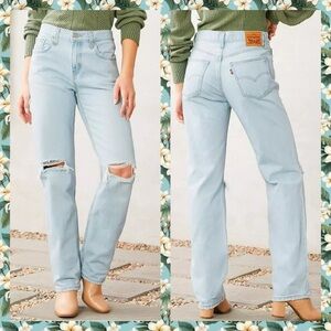 LEVIS LOW PRO STRAIGHT LEG JEANS